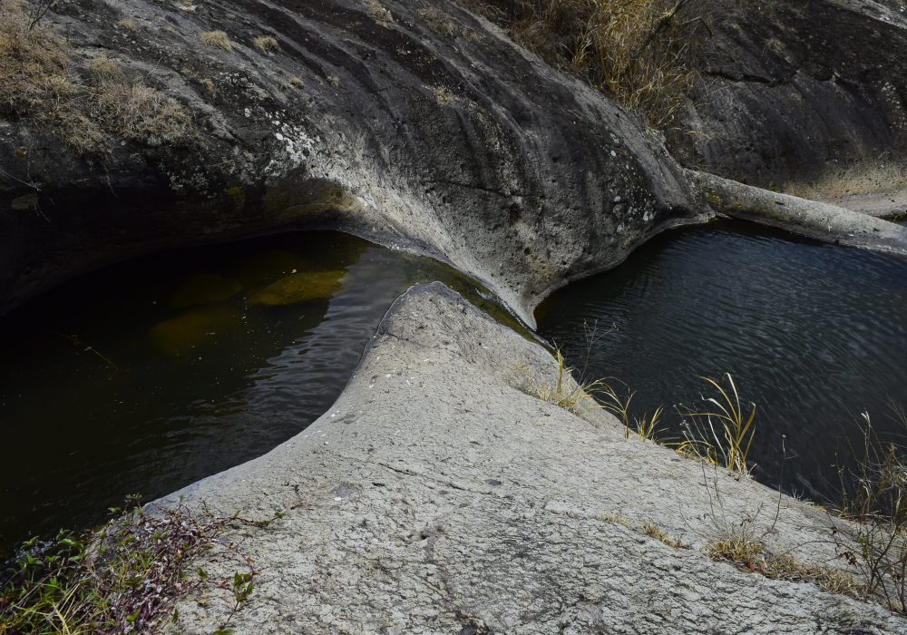 PISCINAS NATURALES BARRIO CASTILLO BAJO - PARROQUIA 27 DE ABRIL (2)